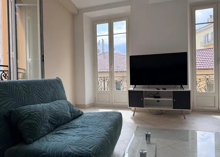 شقة Beau 4 Pieces - Hyper Centre 8 Couchages